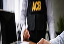 Gujarat ACB nabs CPWD engineer for taking Rs 4.52 lakh bribe