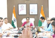 Delhi CM unveils plan to check pollution; 62 traffic hotspots to be eliminated