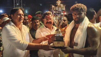 Bihar: Indian wrestler defeats Iranian counterpart in a tight contest​