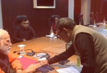 PM Modi meets music composer Ramesh Vinayakam in Chennai, tries hands on ‘Gamaka Box’