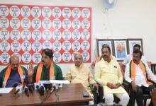 K’taka BJP claims DKS may replace Siddaramaiah after April 20, slams Cong govt