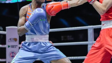 Asian Boxing C’ships: Vishvanath Suresh stuns World No. 1; Ankushita, Narender advance to semis (ld)