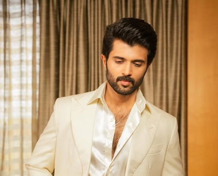 Vijay Deverakonda wishes Rashmika Mandanna on birthday with ‘I love you Jayamma’ & ‘Ranabaali’ twist Vijay Deverakonda wishes Rashmika Mandanna on birthday with ‘I love you Jayamma’ & ‘Ranabaali’ twist