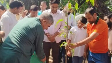 Kuljeet Singh Chahal leads NDMC’s ‘Ek Ped Maa Ke Naam’ campaign in Laxmibai Nagar