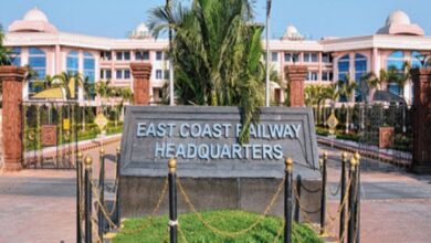 No impact on ECoR revenue, services: Railways on section transfer row No impact on ECoR revenue, services: Railways on section transfer row