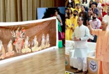 CM Yogi watches theatrical performance of ‘Anandamath’, honours artists and alumni