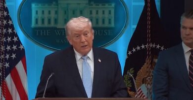 Trump sets deadline, warns Iran of strikes​