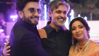 Shreya Ghoshal strikes a pose with Ranveer Singh and her husband Shiladitya, calls it ‘wholesome’