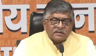 Don’t deserve to be party president, you owe apology to nation: BJP to Kharge