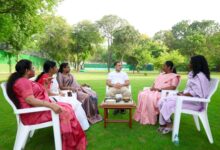Rahul Gandhi interacts with Kerala nurses, discusses challenges faced by healthcare professionals