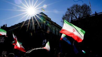 Iran war: Kuwait urges citizens to stay indoors at night