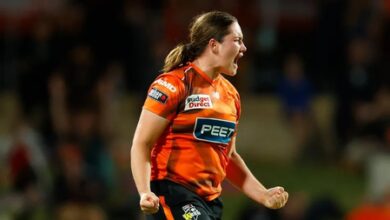 Uncapped Ainsworth makes the cut, Vlaeminck misses out as CA unveil women’s central contract