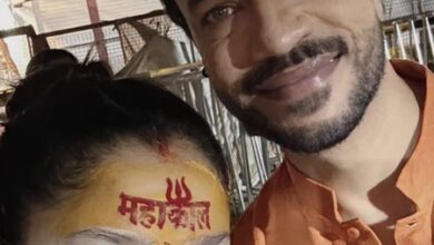 Ankita Lokhande, Vicky Jain visit Mahakaal temple at 4 AM Ankita Lokhande, Vicky Jain visit Mahakaal temple at 4 AM