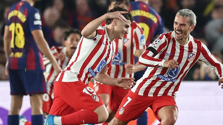 Atletico beat 10-man Barca in Champions League QF first-leg