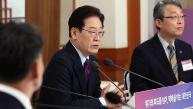 South Korea: Lee says time to fundamentally change economic system over fallout from Mideast war South Korea: Lee says time to fundamentally change economic system over fallout from Mideast war