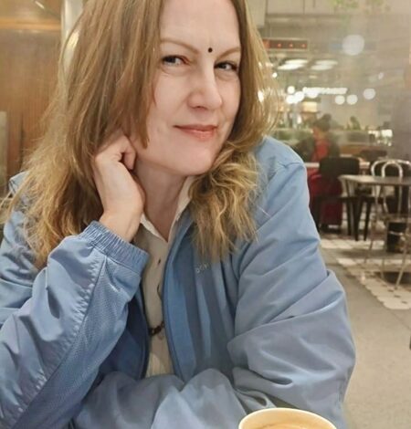 YRKKH’s Suzanne Bernert calls out Deepika Padukone, says ‘still waiting for her to openly praise’ Ranveer Singh YRKKH’s Suzanne Bernert calls out Deepika Padukone, says ‘still waiting for her to openly praise’ Ranveer Singh