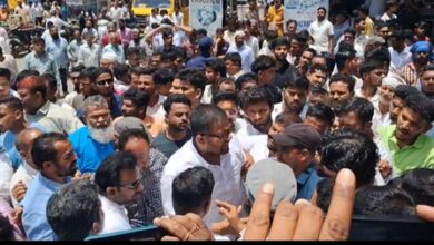 K’taka bypolls: Voting crosses 54 pc in Bagalkot, 49 pc in Davanagere; SDPI, Cong workers clash