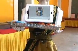Saree-clad robot welcomes voters at Puducherry polling station