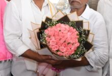 KTR meets former Congress leader Jeevan Reddy, invites him to join BRS