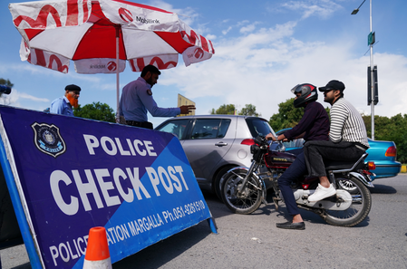 Pakistan: Security beefed up in Rawalpindi as talks expected between US, Iran