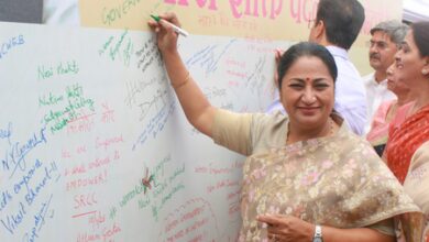 Delhi CM takes part in signature campaign for Women’s Reservation Bill; urges for role of females in policy-making