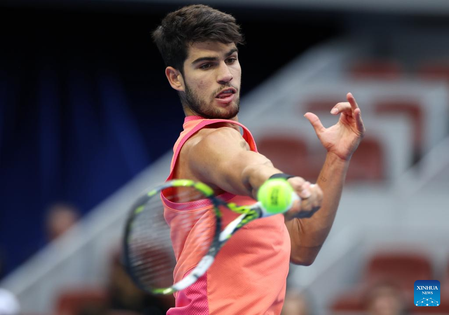 Alcaraz survives Etcheverry test to reach Monte-Carlo quarters