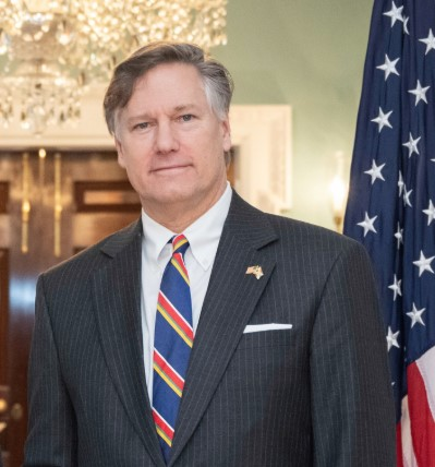 US seeks private sector push to rival China abroad