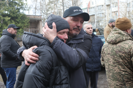 Russia and Ukraine exchange prisoners of war