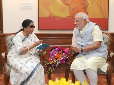 Modi Archive recalls the legendary singer’s heartfelt conversations with PM Modi Modi Archive recalls the legendary singer’s heartfelt conversations with PM Modi
