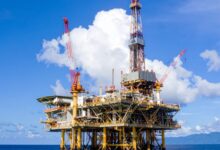 Oil prices fall for 2nd day as Donald Trump signals possible US-Iran talks