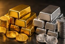 Gold holds steady amid easing US-Iran tensions; silver gains on MCX