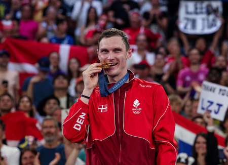 Two-time Olympic & world champion Victor Axelsen retires from professional badminton