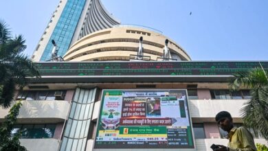 Sensex, Nifty end off highs as bank, auto stocks drag