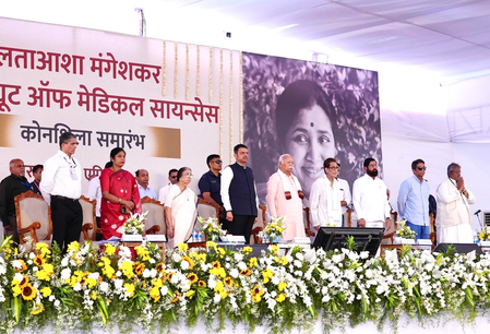 Maha CM, Dy CM lay foundation stone for Lata-Asha Mangeshkar Institute​
