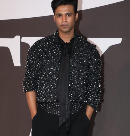 Babil Khan shares unseen pictures of his father Irrfan Khan with rare anecdote