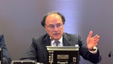 Pakistan’s policy uncertainty is dragging down economy