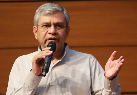 Ashwini Vaishnaw to flag off Jammu-Srinagar Vande Bharat today