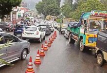 Tourist rush to Nilgiris in TN triggers traffic congestion amid summer festival season