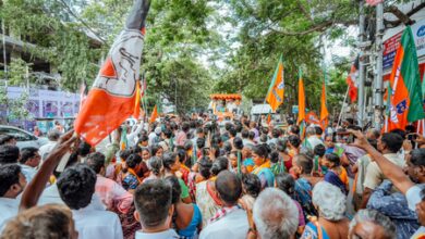 Mylapore polling booth in Chennai tense as Tamilisai, DMK workers get into confrontation