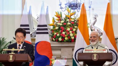 Lee returns from trip to India, Vietnam focused on economic ties