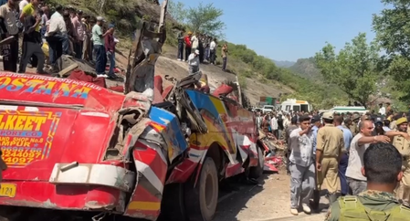 Death toll climbs to 21 in Udhampur bus accident; 61 injured