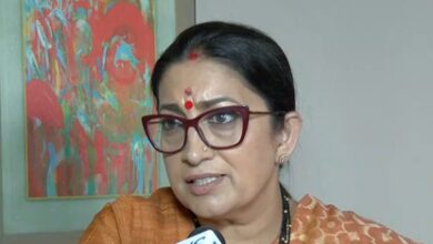 How can investors think they are safe in Bengal when judicial officials are not: Smriti Irani