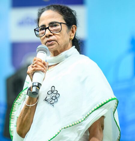 SC to hear ED plea against Mamata Banerjee in I-PAC raid case today