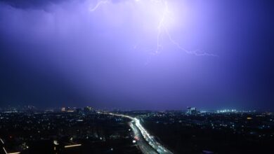 Maha Govt issues advisory of rain, strong wind, lightning in next few hours