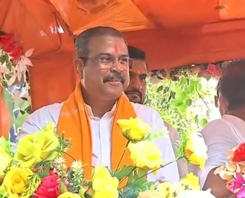 ‘The ground has already slipped beneath Mamata Banerjee’: Dharmendra Pradhan ahead of Bengal polls