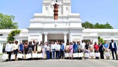 Delhi Speaker Vijender Gupta briefs 43 foreign delegates on legislative drafting