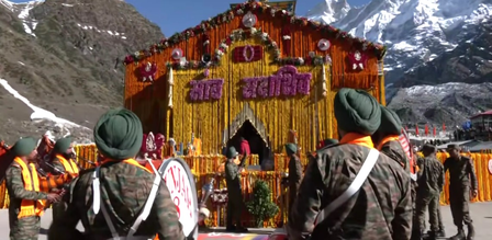 Shri Kedarnath Dham opens amid chants of ‘Har Har Mahadev’, CM Dhami offers prayers