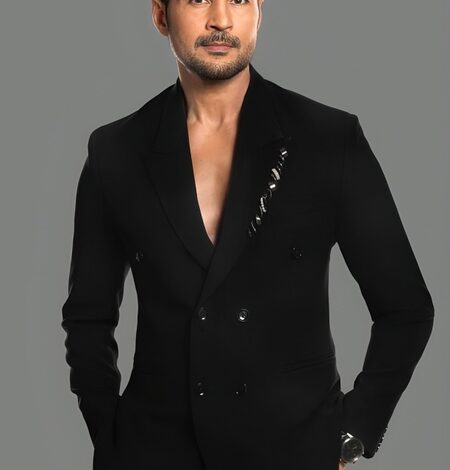 Rajeev Khandelwal sprinkles ‘Mann Mera’ magic on the small screen