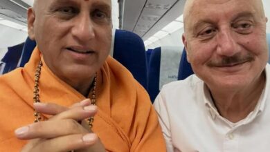 Anupam Kher meets Swami Avdeshanand Maharaj on flight, reveals they discussed the heritage of Kashmir