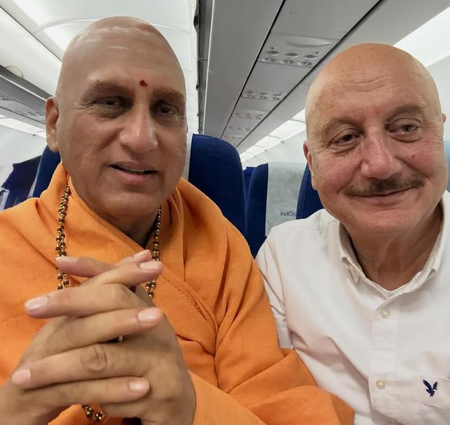Anupam Kher meets Swami Avdeshanand Maharaj on flight, reveals they discussed the heritage of Kashmir